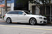 BMW 528iツーリングMスポーツPKG