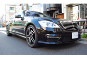 メルセデスベンツ　AMG S63ロング